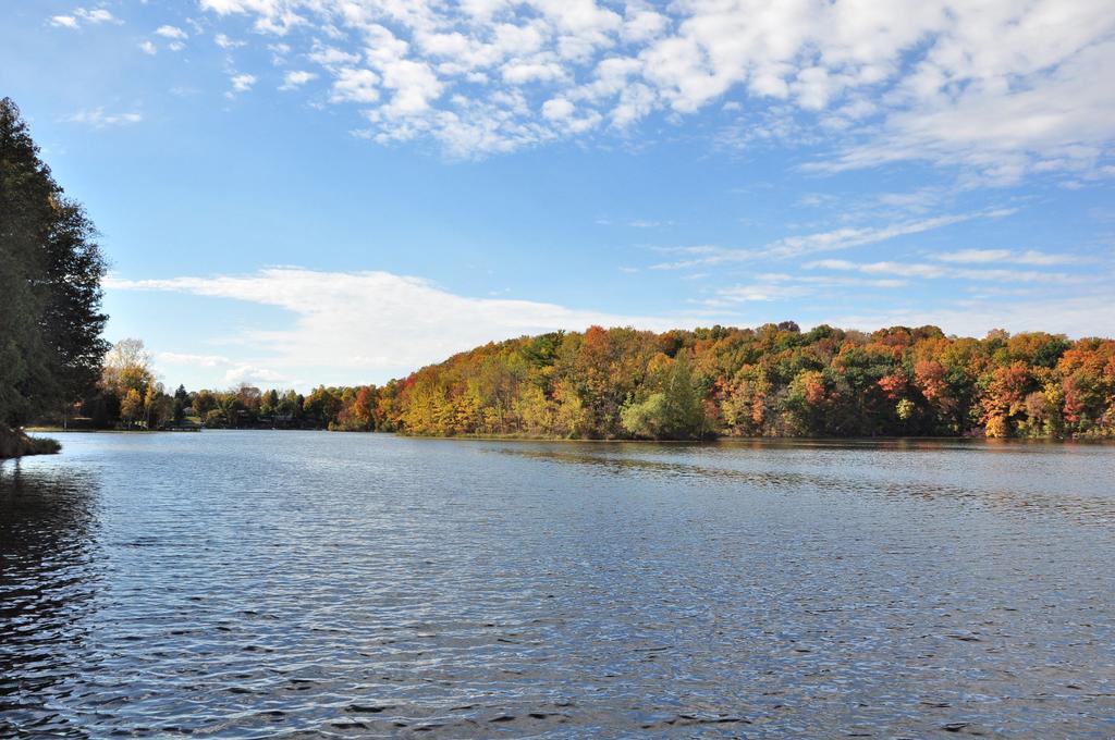 Plymouth Rock Camping Resort Deluxe Cottage Elkhart Lake Ngoại thất bức ảnh